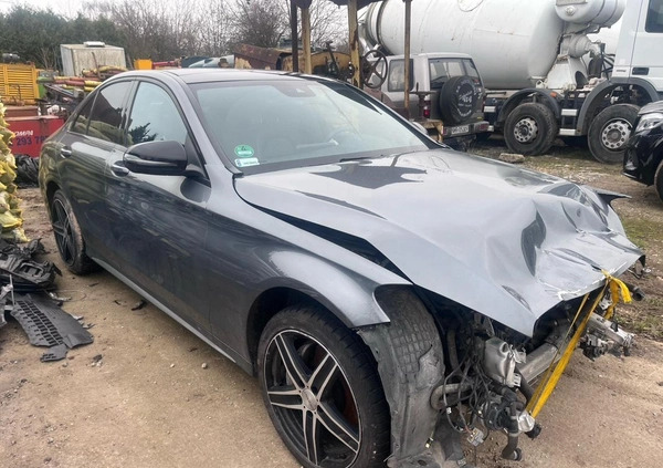 Mercedes-Benz Klasa C cena 52000 przebieg: 212000, rok produkcji 2018 z Warszawa małe 301